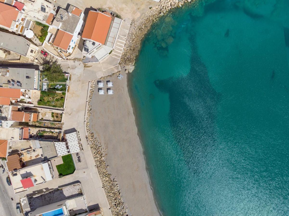 Kolymbari Sea Front Cozy Apartments Екстер'єр фото